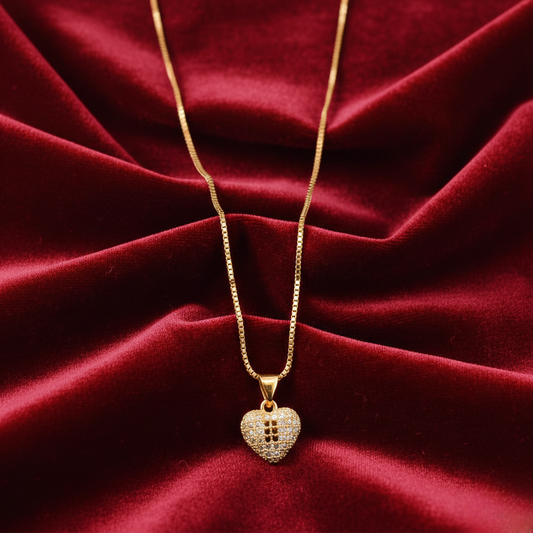 MistHeart Diamond Pendant  (Golden)