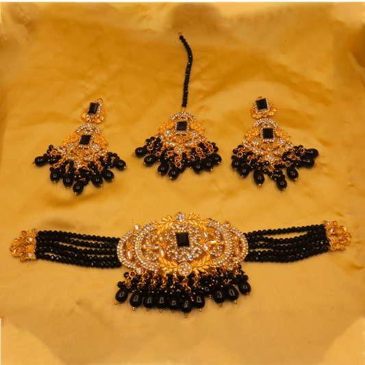 Traditional Choker Set (Golden-Black)
