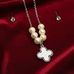 Four-Leaf Pearl Clover Set  (Golden-White)